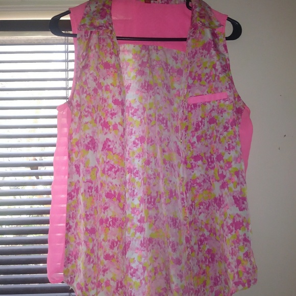 Tank top shirts - Picture 1 of 8